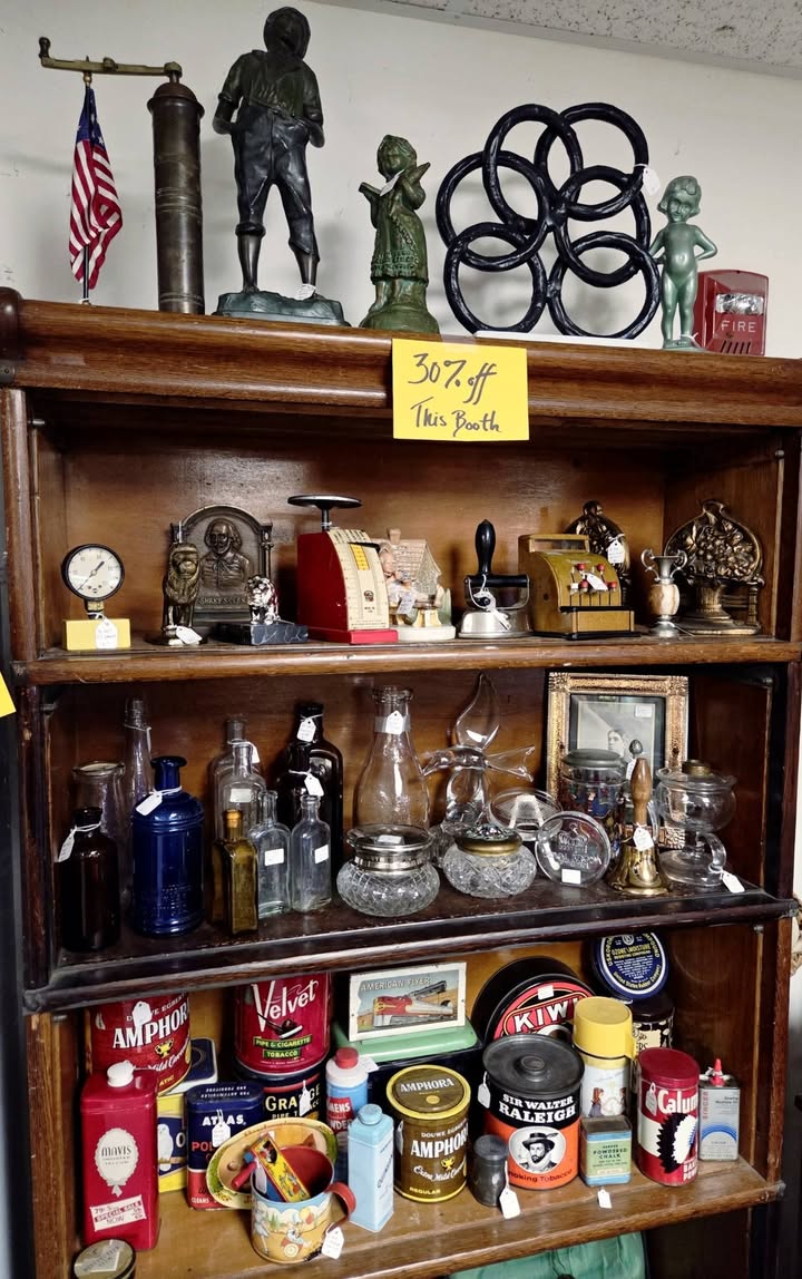 GURLEY ANTIQUES GALLERY